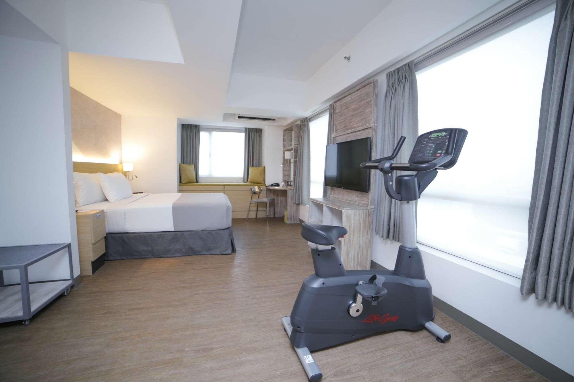 Tryp By Wyndham Mall Of Manila